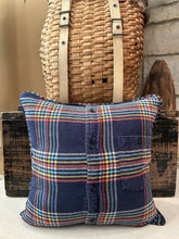 Load image into Gallery viewer, "W" Varsity Letter Pillow
