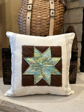Load image into Gallery viewer, Fulton Grain sack with quilt square
