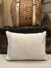 Load image into Gallery viewer, Small Grainsack Bolster XO
