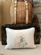 Load image into Gallery viewer, Embroidered tea towel (washing)
