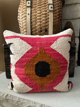 Load image into Gallery viewer, 5 custom pillows
