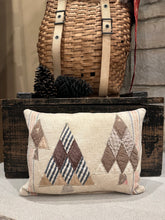 Load image into Gallery viewer, Grain sack with 3 scrap tree
