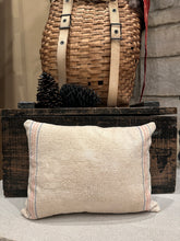 Load image into Gallery viewer, Grain sack with 3 scrap tree
