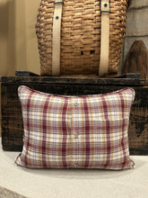 Load image into Gallery viewer, UMN Vintage Pennant Pillow
