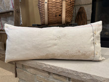 Load image into Gallery viewer, Froedtert Grainsack long pillow
