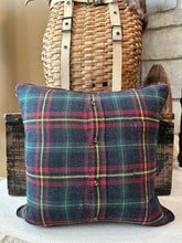 Load image into Gallery viewer, &quot;B&quot; Varsity Letter Pillow
