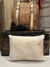 Load image into Gallery viewer, Grain sack with 4 scrap tree
