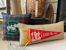 Load image into Gallery viewer, Grand Ole Opry Pennant
