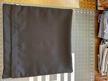 Load image into Gallery viewer, 5 custom pillows
