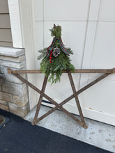 Load image into Gallery viewer, Tobacco Stick Star w Greenery &amp; Bow
