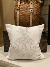 Load image into Gallery viewer, &quot;Fulton&quot; Grainsack Pillow
