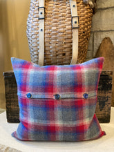 Load image into Gallery viewer, Bemis Seamless Grain sack pillow, new flannel with button back, 18x18 down insert
