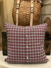 Load image into Gallery viewer, "W" Letter Pillow
