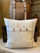 Load image into Gallery viewer, Fulton Grain sack with quilt square piece on front, button back closure, 18x18 down insert
