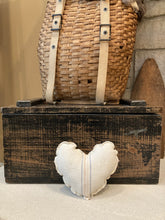 Load image into Gallery viewer, Small Grainsack heart
