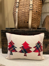 Load image into Gallery viewer, Grain Sack Pillow Red Plaid Christmas tree
