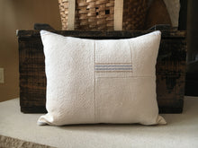 Load image into Gallery viewer, &quot;IL&quot; Grainsack Pillow
