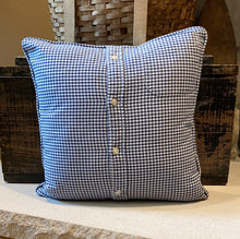 Load image into Gallery viewer, &quot;D&quot; Varsity Letter Pillow
