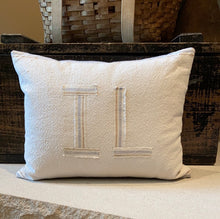 Load image into Gallery viewer, &quot;IL&quot; Grainsack Pillow
