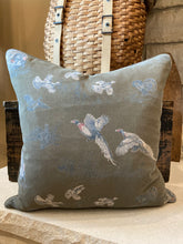 Load image into Gallery viewer, Pheasant shirt (light)
