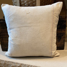 Load image into Gallery viewer, &quot;Badger Brand&quot; Grainsack Pillow
