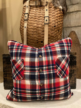 Load image into Gallery viewer, &quot;D&quot; Varsity Letter Pillow
