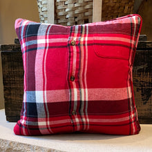 Load image into Gallery viewer, "O" Varsity Letter Pillow
